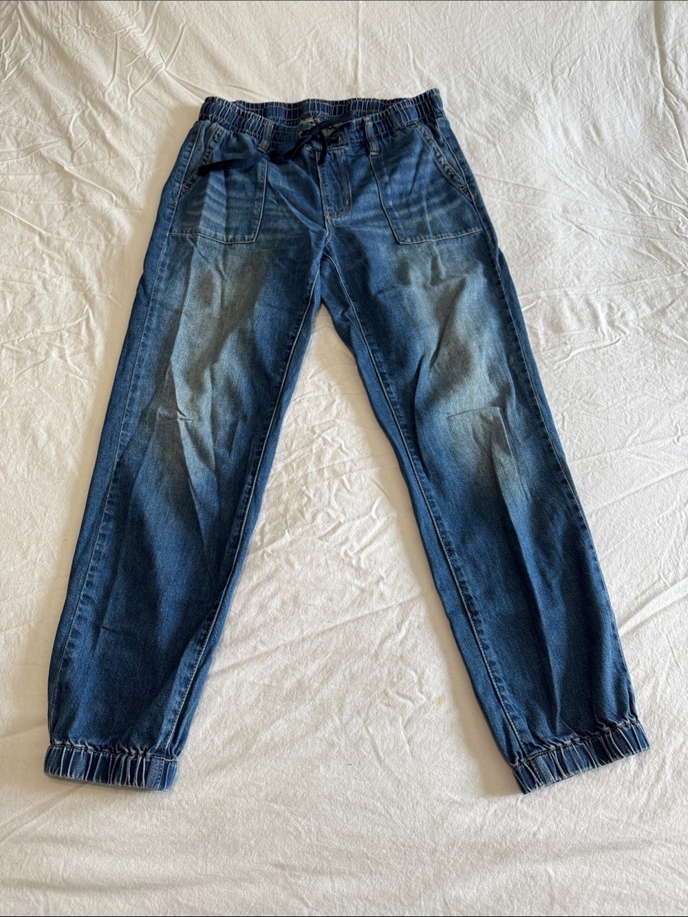 American Eagle Outfitters High Rise Washed Blue Denim Jogger Jeans Size 6 - Picture 1 of 7